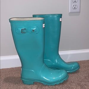 Mint Hunter Rain Boots